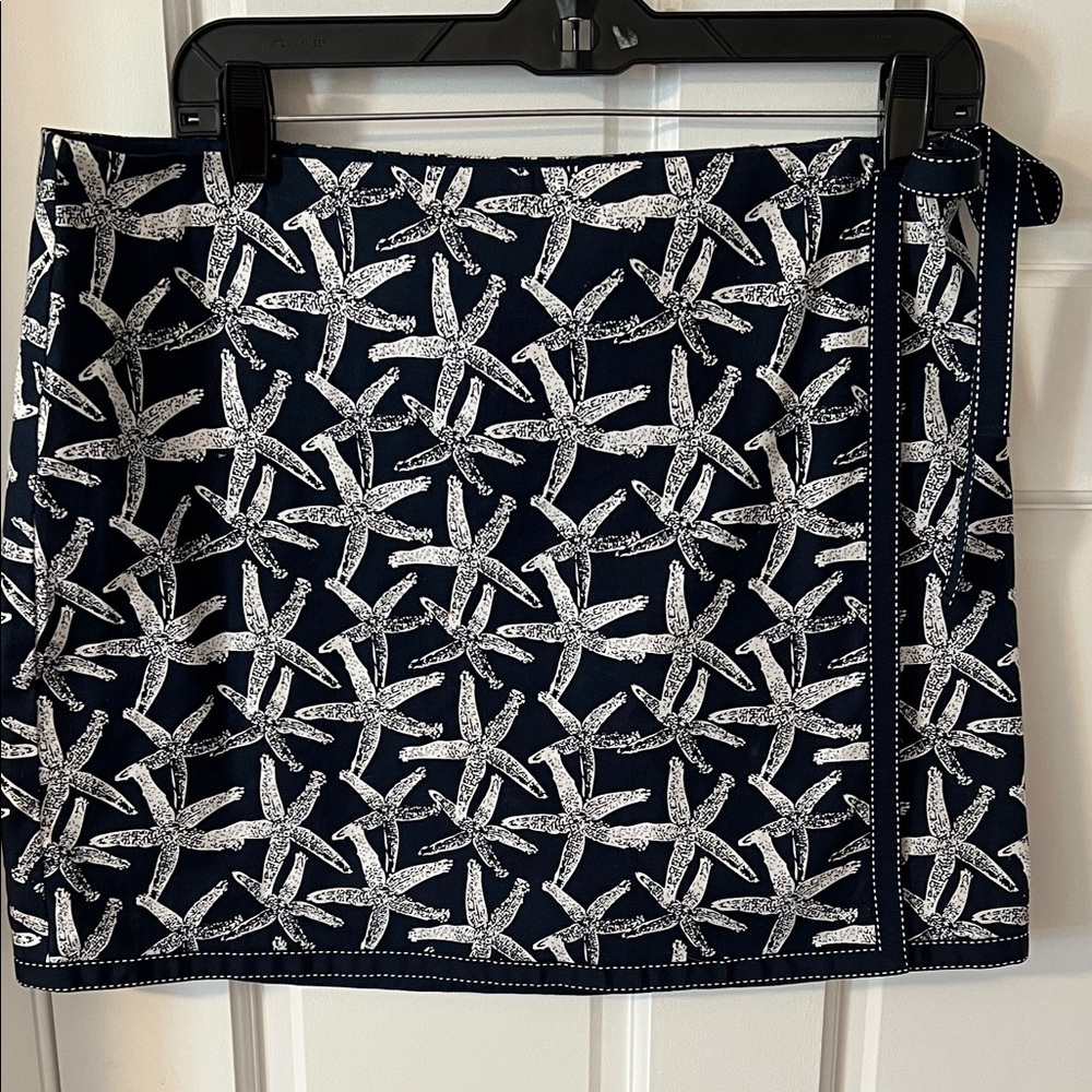 Vineyard Vines Coastal Navy/White Starfish Mini Wrap Skirt Size 12